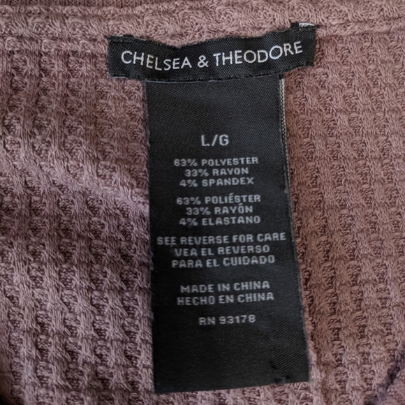 Chelsea and Theodore V neck Sweater Top Women's Large Mauve Color - Picture 8 of 9